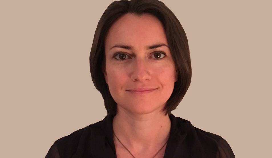 Dr. Claire Ross