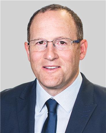 Dr. Simon Hodes