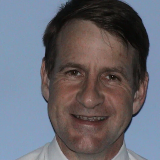 Dr. Paul Thomas
