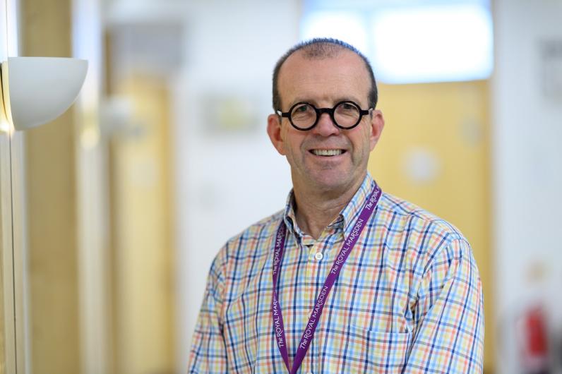 Prof. David Nicol