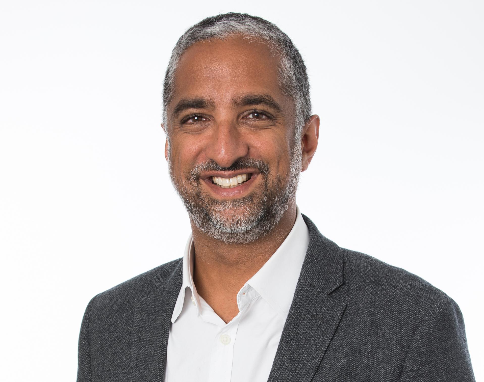 Dr. Sam Gidwani